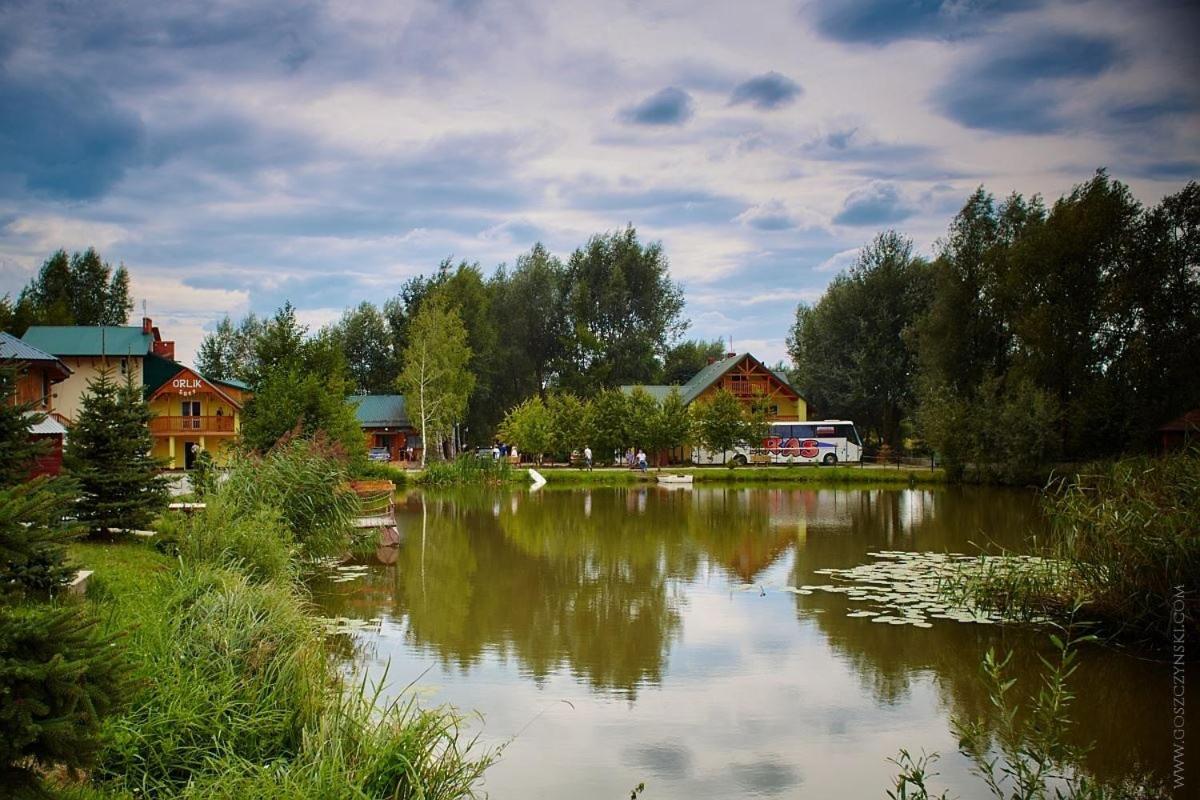 Orlik-Zakątek Wysiadłów - Housity