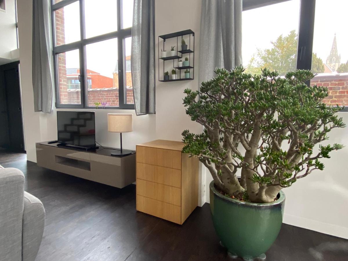 LOFT Ypres old school freeWiFi & Coffee - Housity