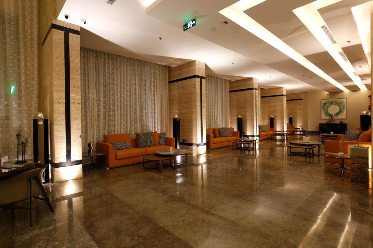 Grand Plaza Hotel - Jazan - Housity