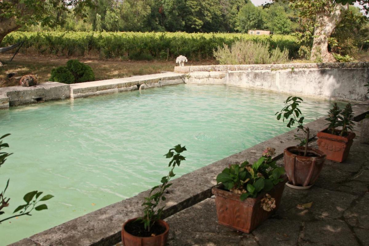 B&b Guest House Domaine le Clos du Pavillon Provence - Housity