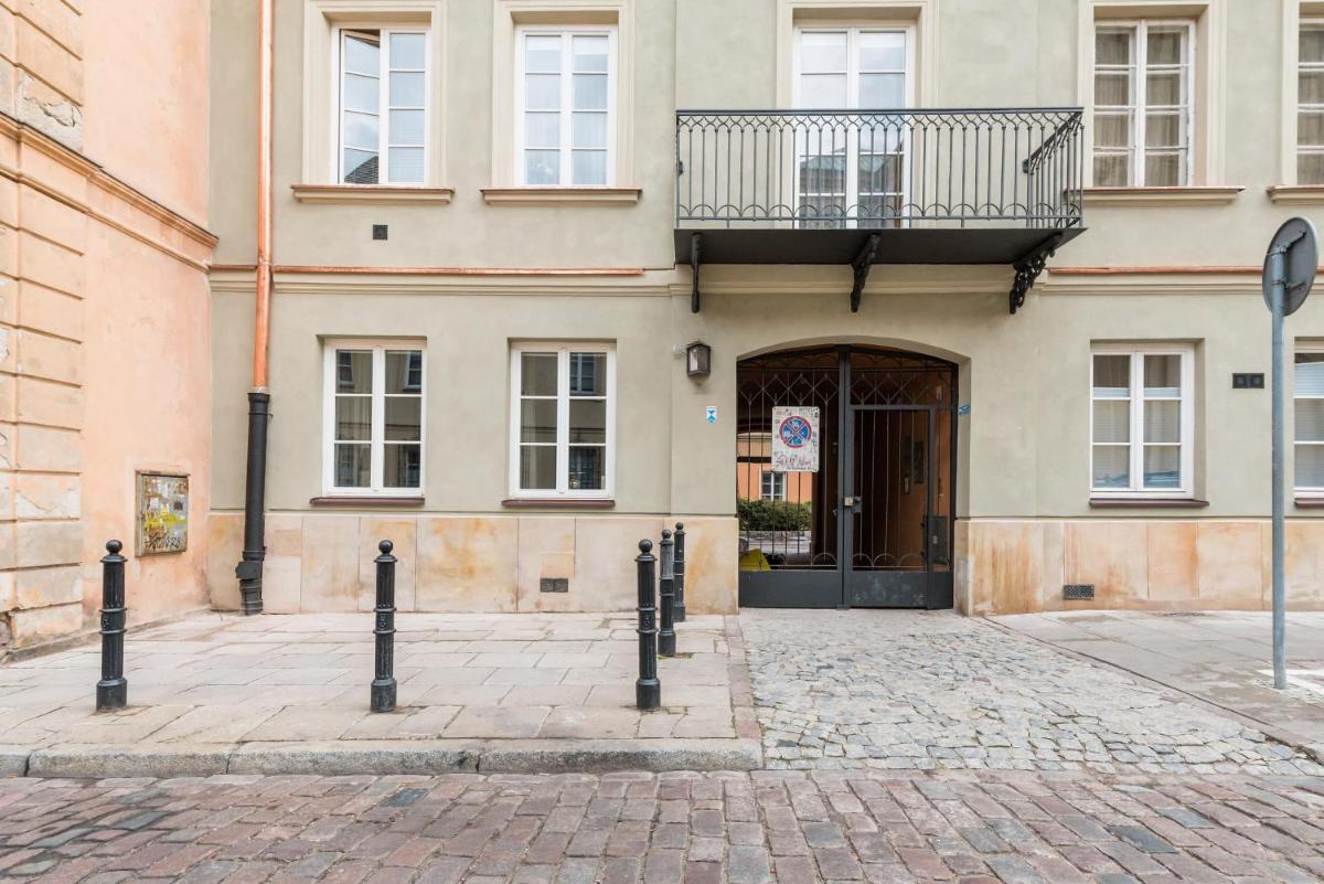 ValdiArt Suites Old Town - Housity