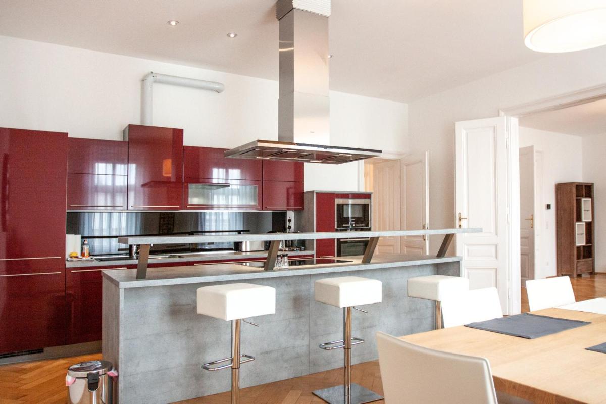 Suitetrails - Riess Apartments Rotenhofgasse | contactless check-in