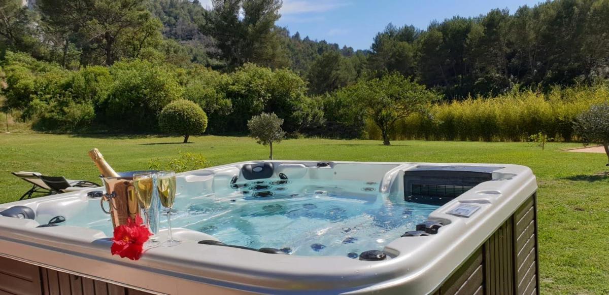 Les Prairies de Fenestrelle Spa & Piscine au calme - Housity