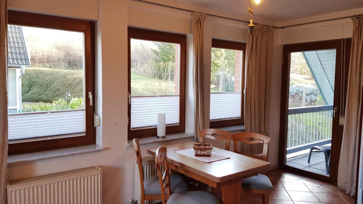 Ferienwohnung 15 im Fischerhaus mit Balkon - Housity