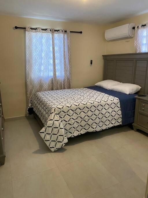 Hermosa casa - Housity