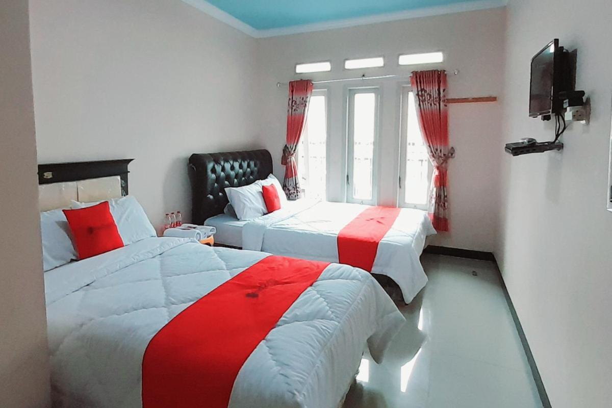 RedDoorz Syariah near Komplek Candi Arjuna Dieng 2 - Housity