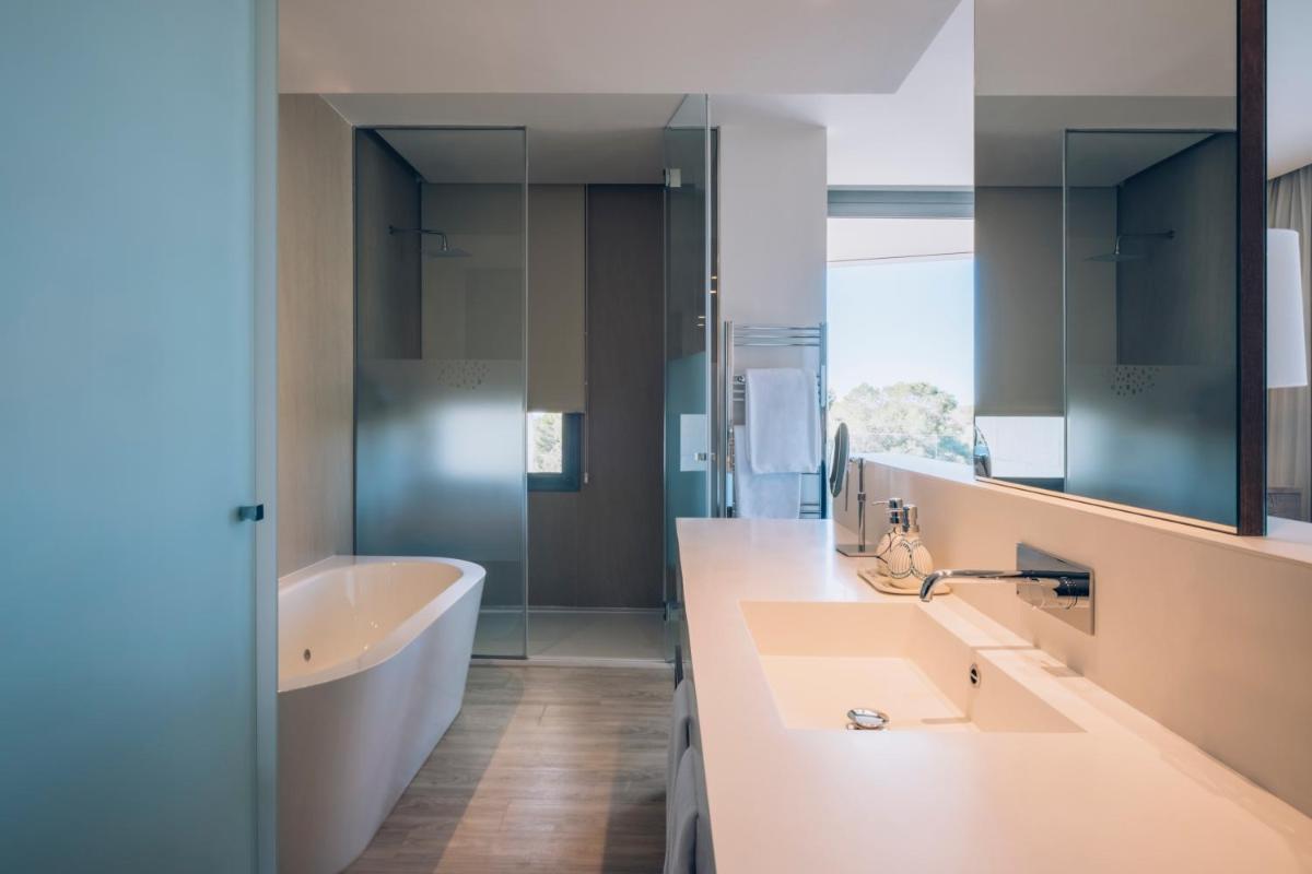 Un baño de Iberostar Selection Llaut Palma- Adults Only