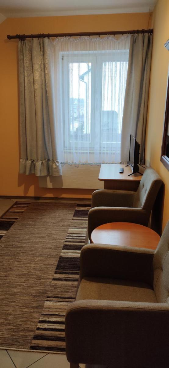 Usługi hotelarskie Helena - Housity