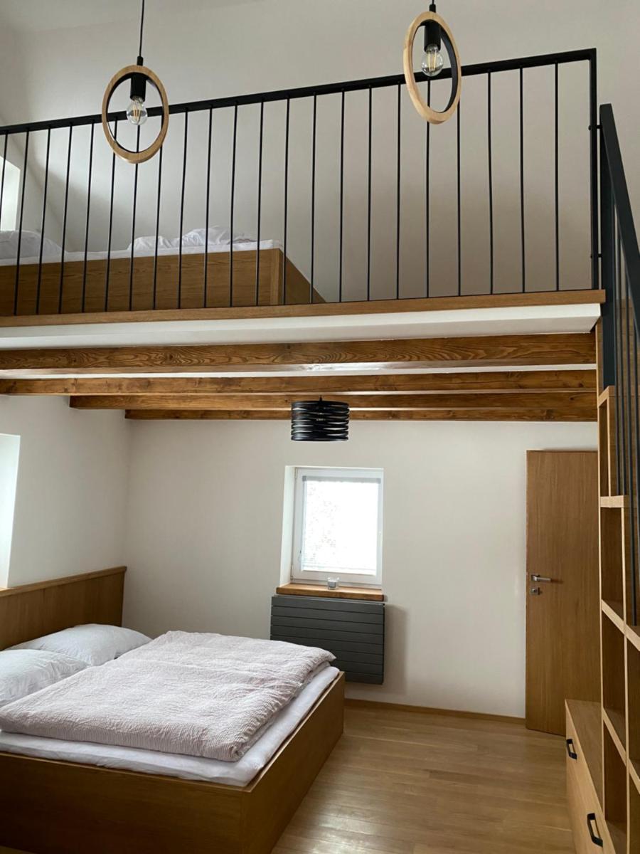 Chalupa Haj 109 - Housity