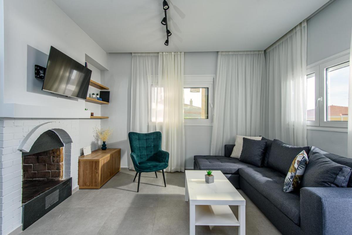 Suitetrails - Beyond the Sea Apartment