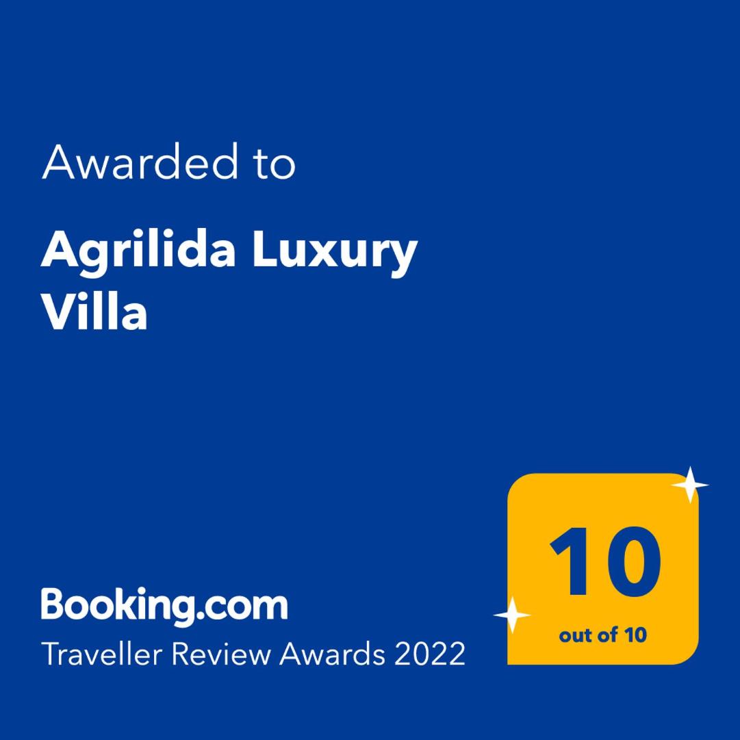 Relaxing Villa with garden and mountain view in Heraklion - Housity