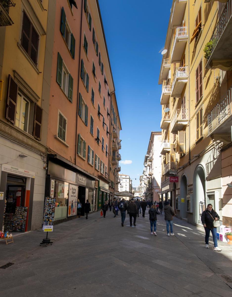 Acqua Azzurra - Housity