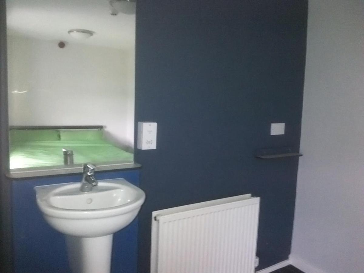 YHA Poppit Sands - Housity