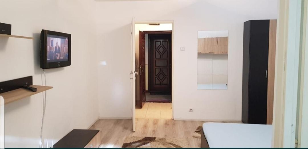 Teo Apartament - Housity