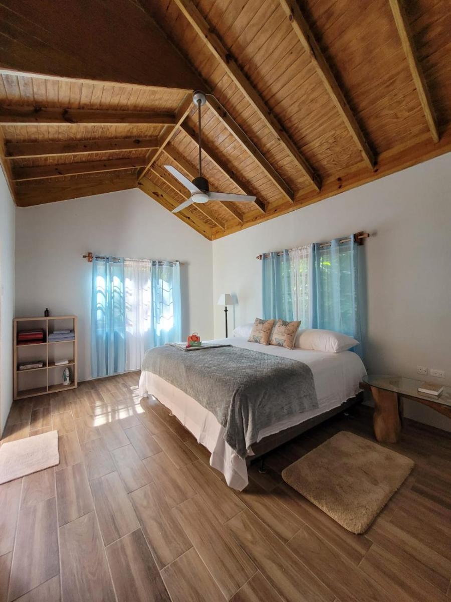 Suitetrails - Ecoscape Jamaica - Cottages by the river