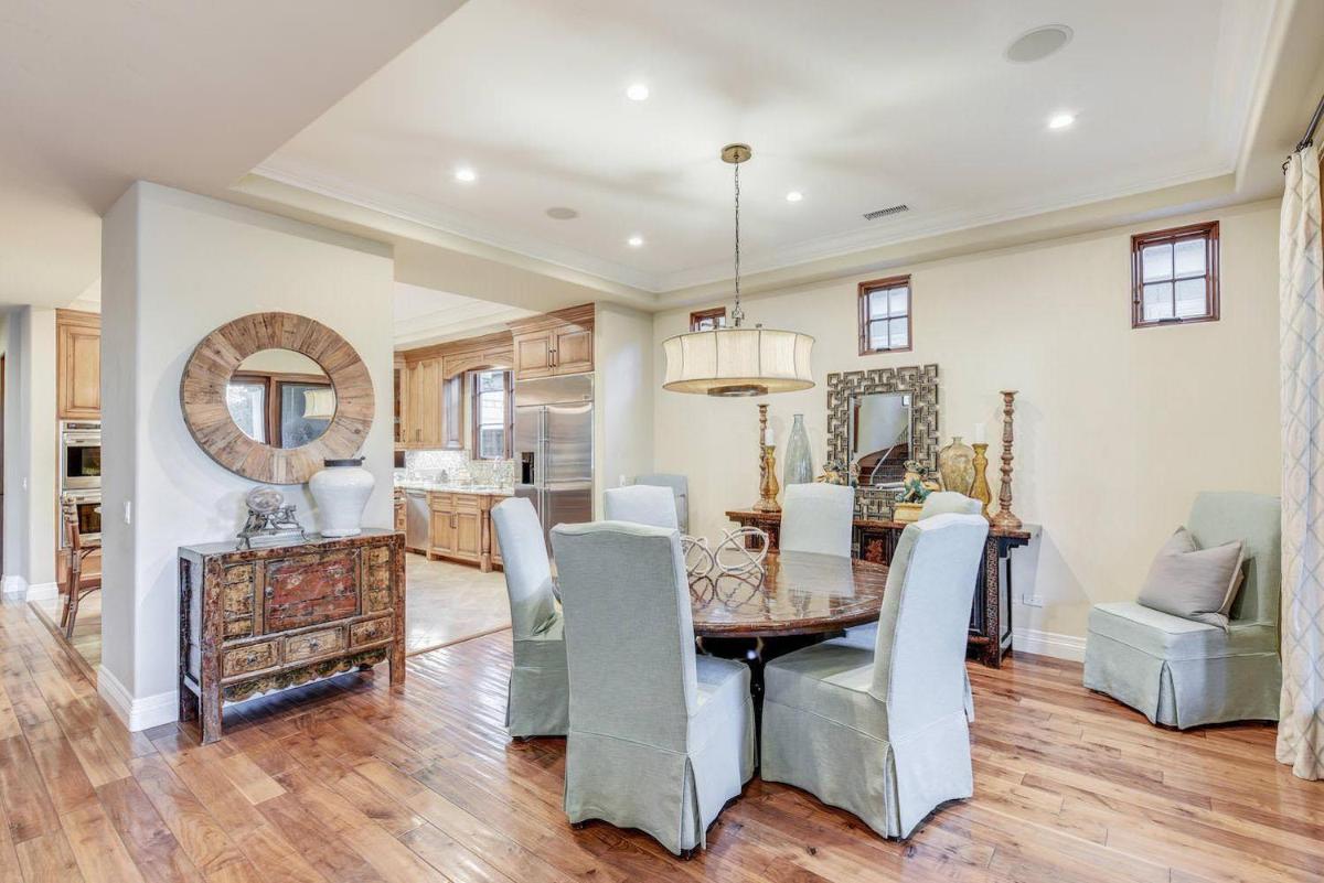 Beach Villa at 507 Goldenrod - Housity