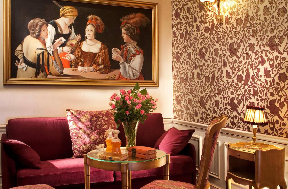 Coin salon dans l'établissement Hotel & Spa Saint-Jacques