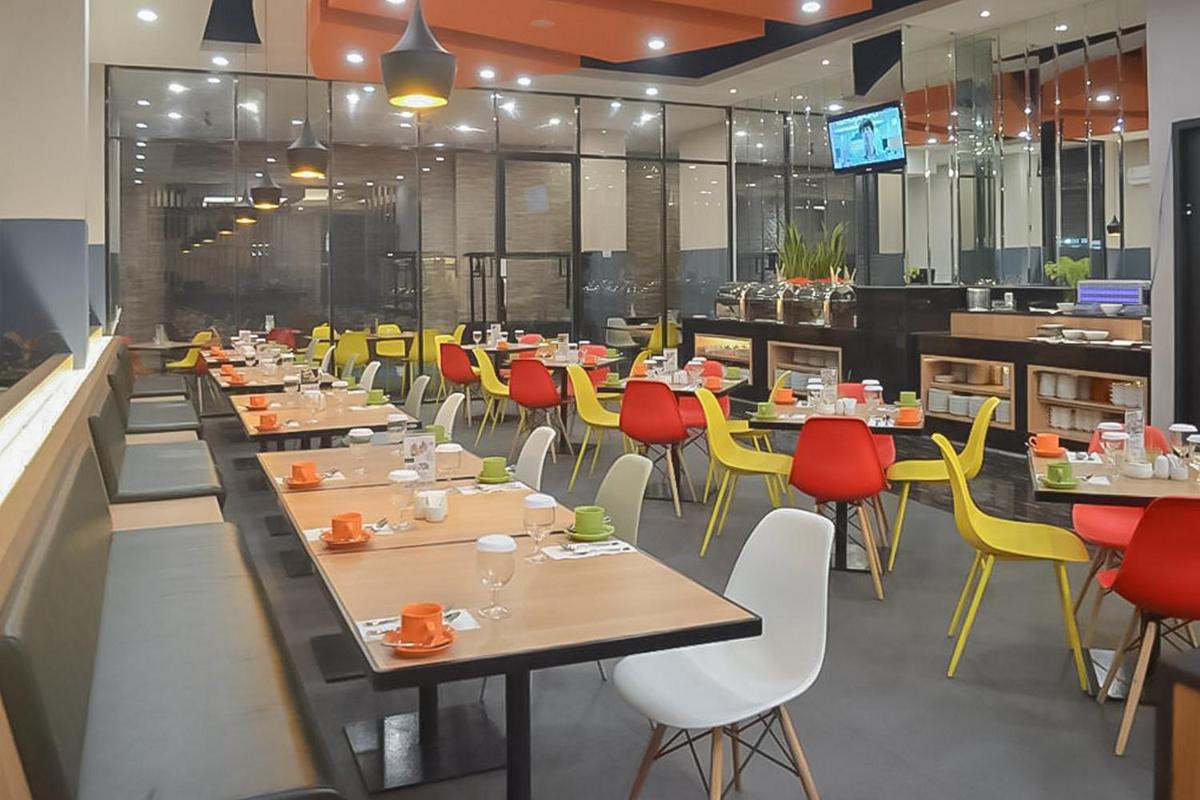 Hotel Mutiara Padang Sidimpuan Mitra RedDoorz - Housity