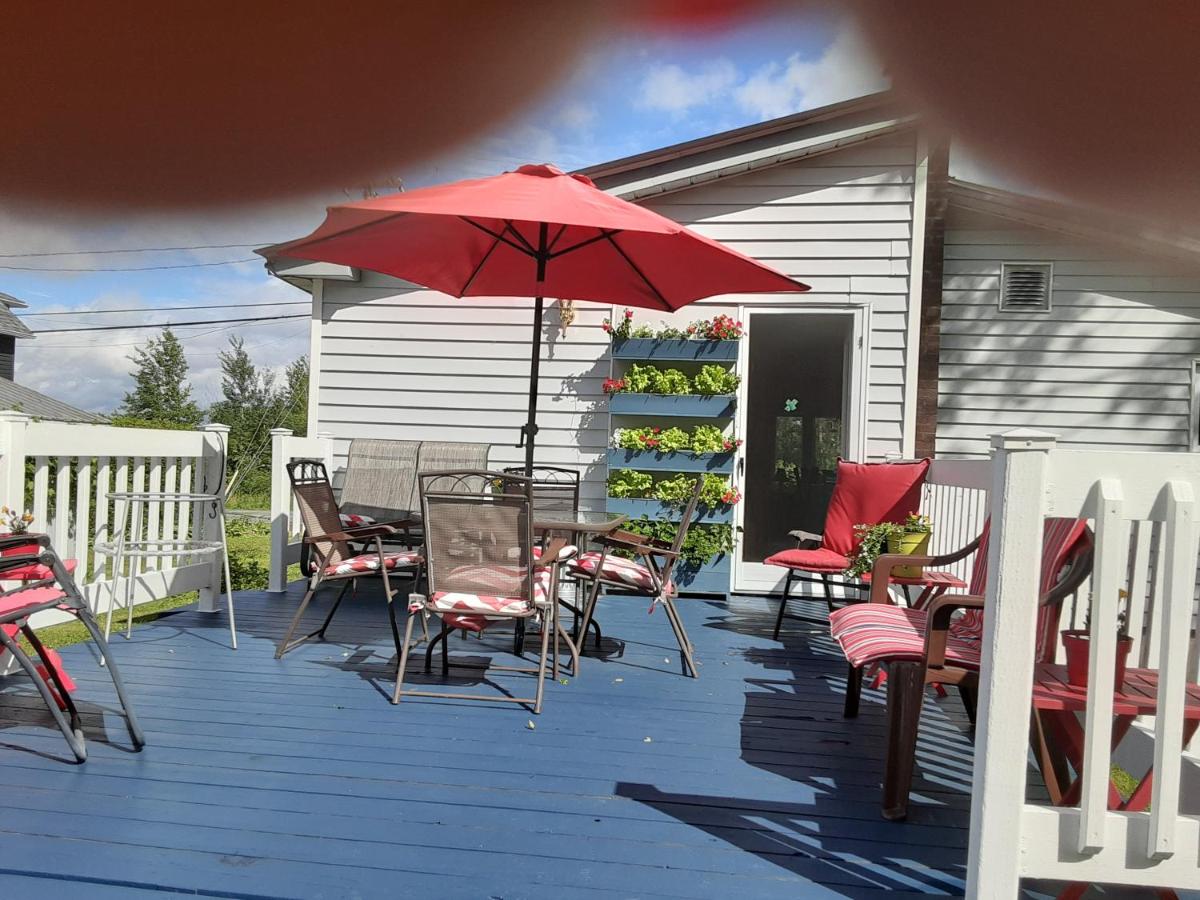 Room in Guest room - The Little Warm House - bed and breakfast for rent - Housity