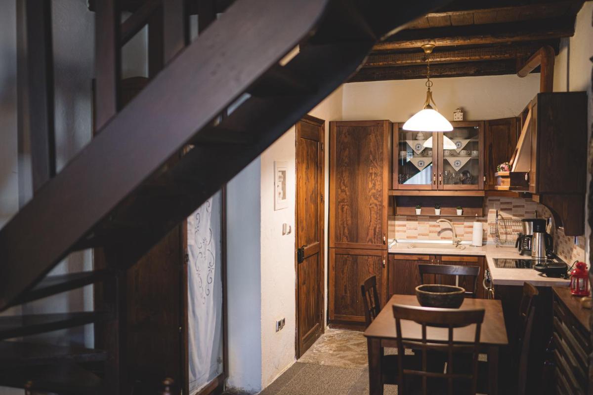 Traditional Villa in P. Agios Athanasios - Housity