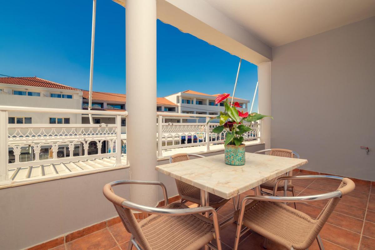 Avouris 2 Bedroom Apartment & Studios - Housity