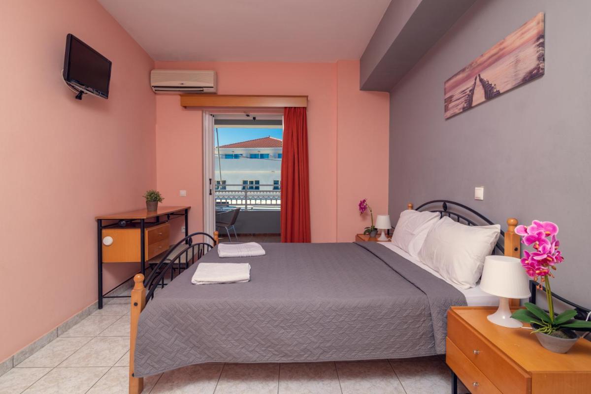 Avouris 2 Bedroom Apartment & Studios - Housity