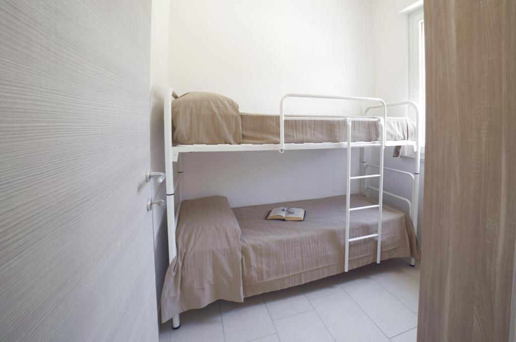 VIRGOLA ZERO HOLIDAY BEACH - Housity