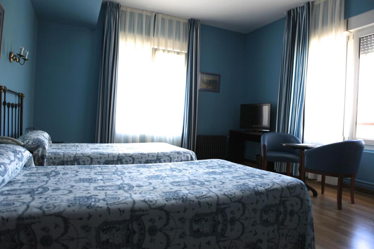 Cama o camas de una habitación en Gran Hotel Balneario de Liérganes