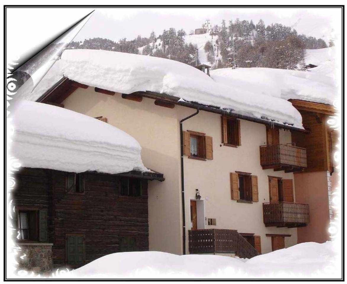 Baita Carosello Apt 4 by Livigno Accomodation - Housity