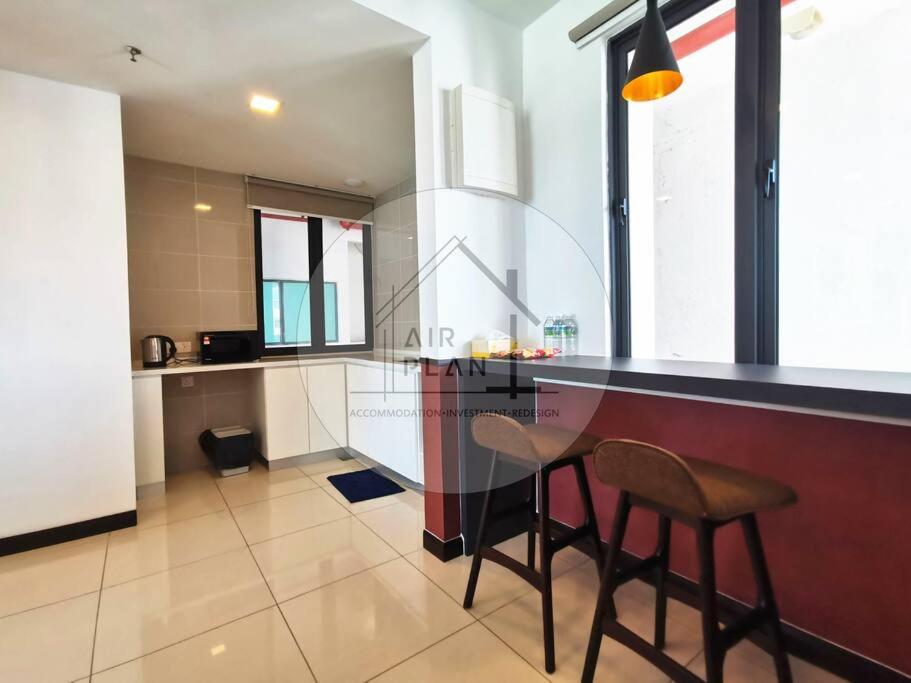 Suitetrails - PD D’Wharf Amazing Seaview Suite 9 (Up to 6 Pax)