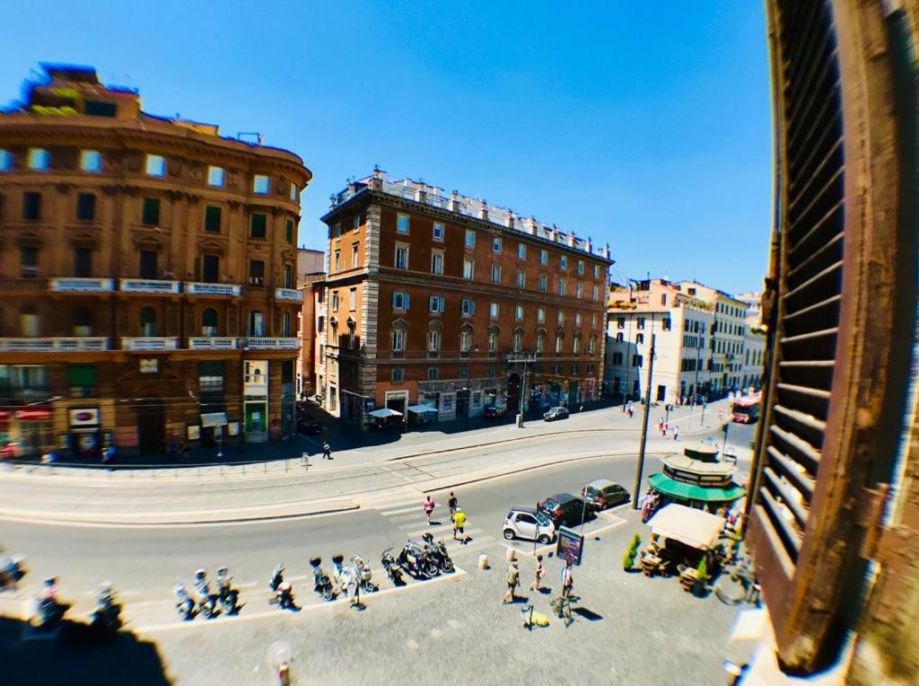 Apartment Arenula - Housity