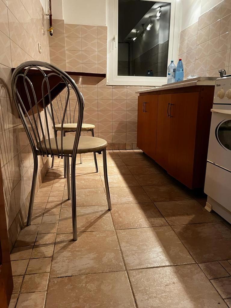 Central Apartament - Housity