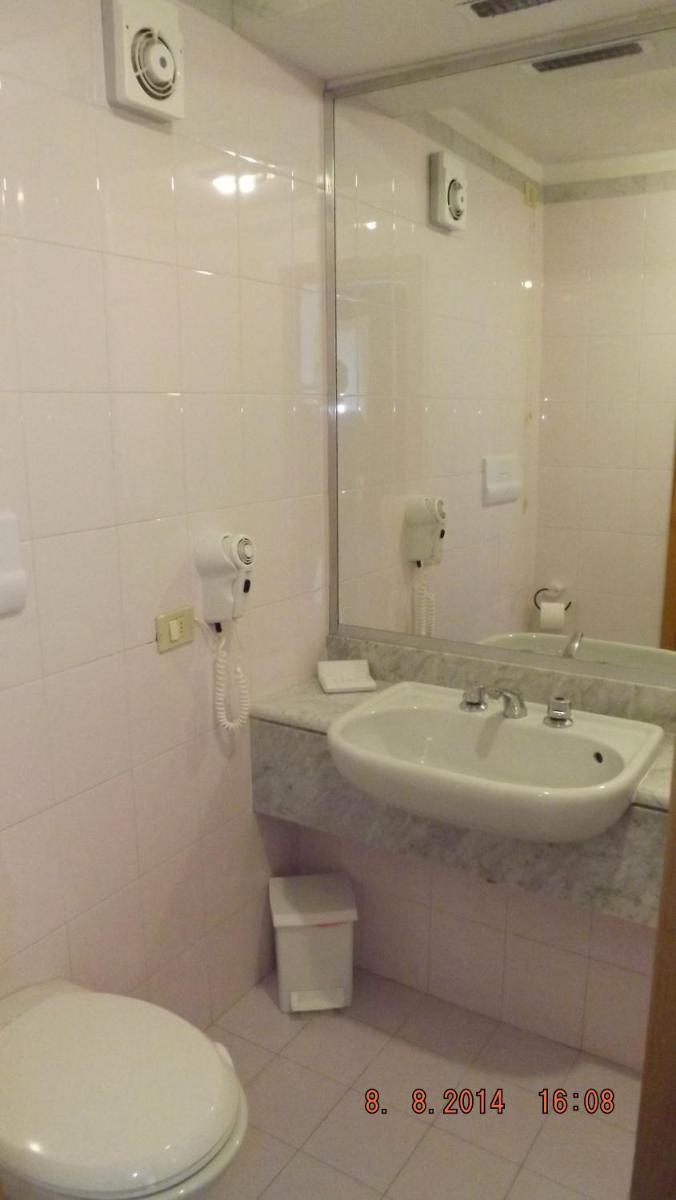 Hotel Le Palme - Housity