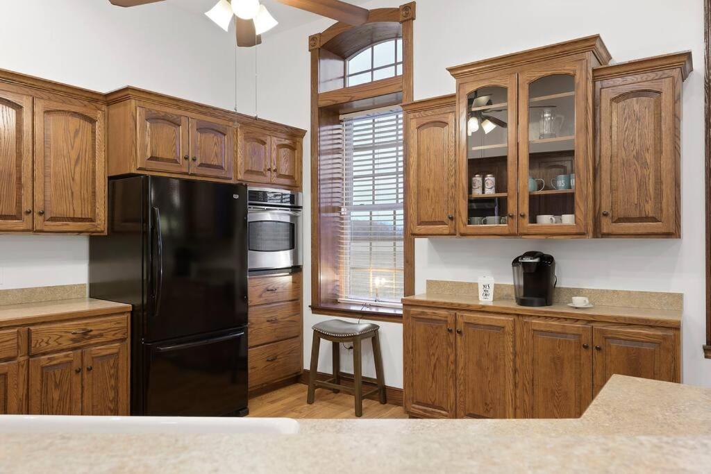 Welcome to our Sweet Little Retreat! - Housity