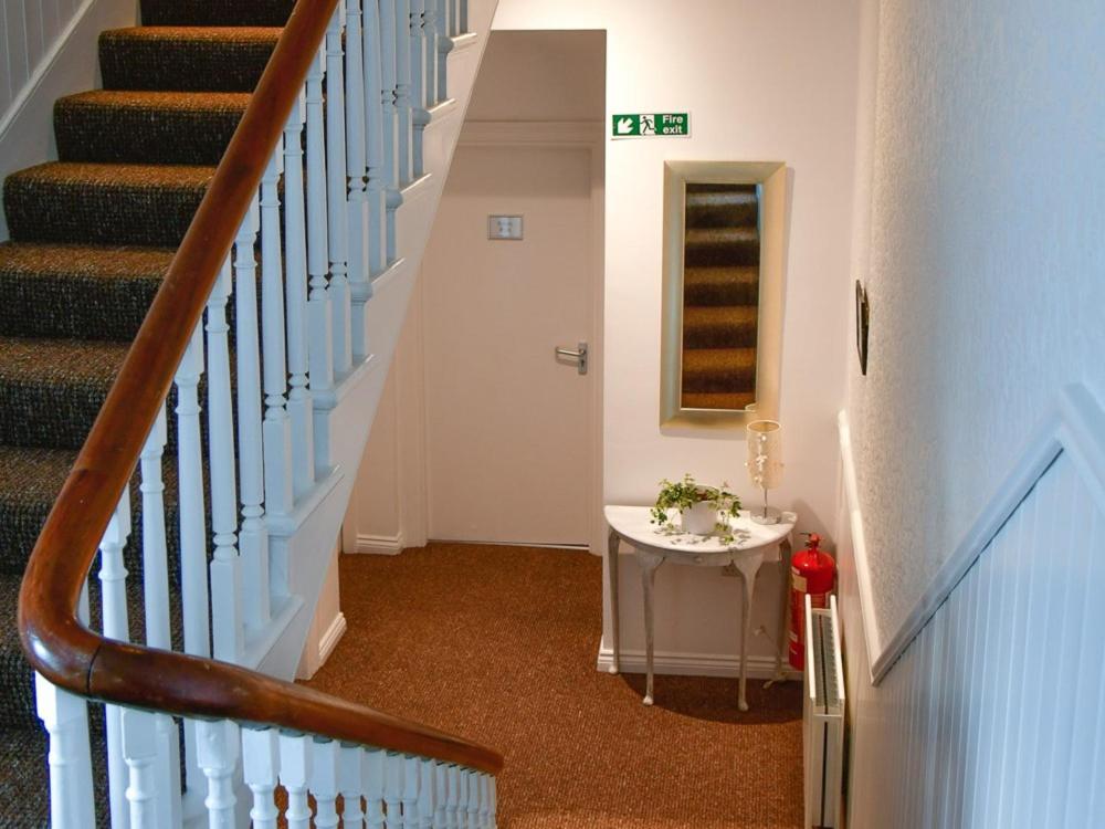 Portrush Townhouse - Housity