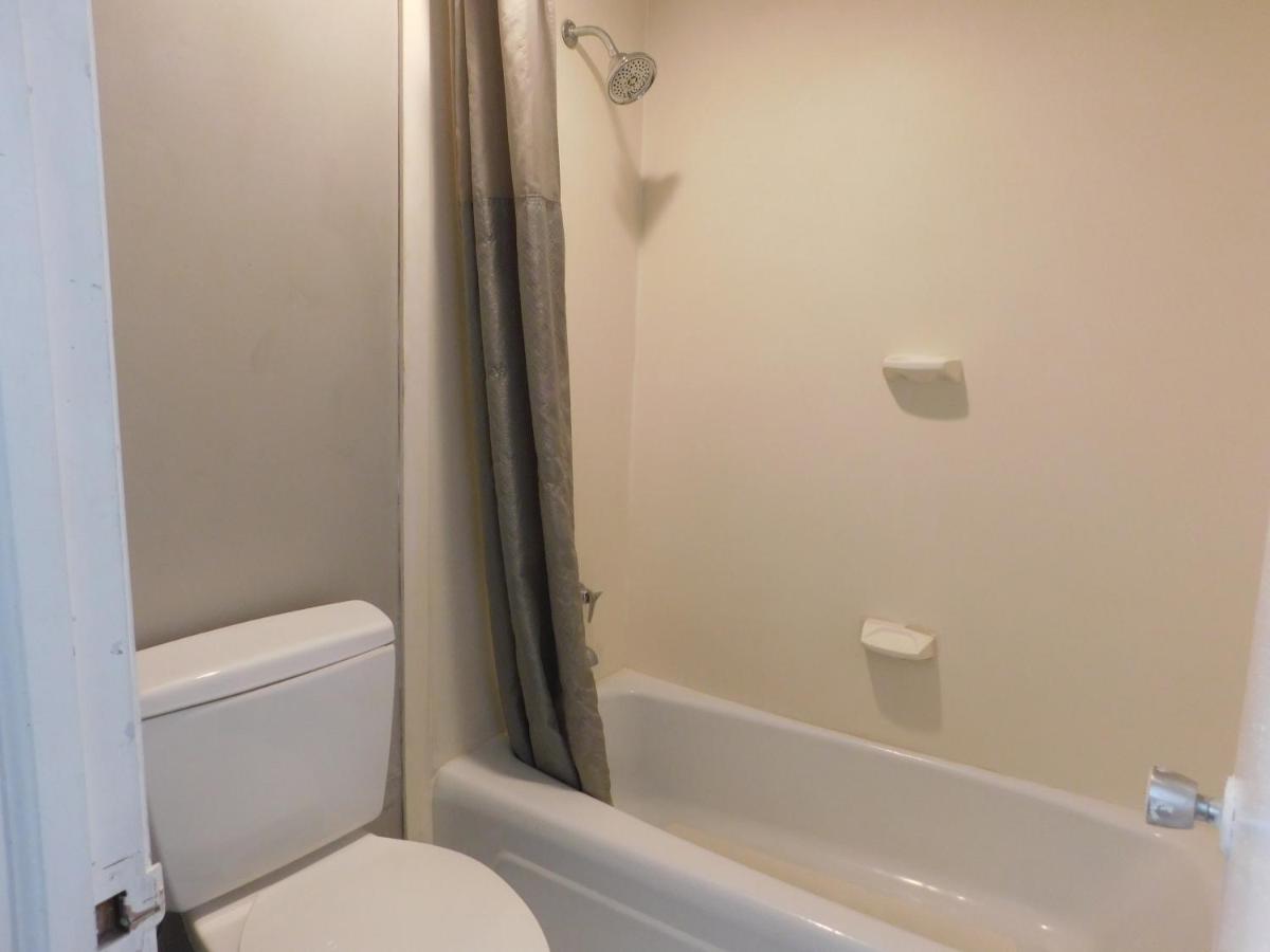 Park View Inn. - Housity