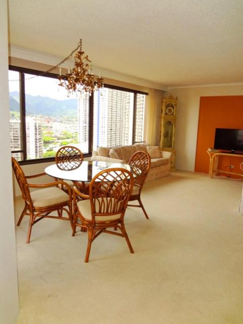 Waikiki vacation 2BR suite 88 - Hizvo