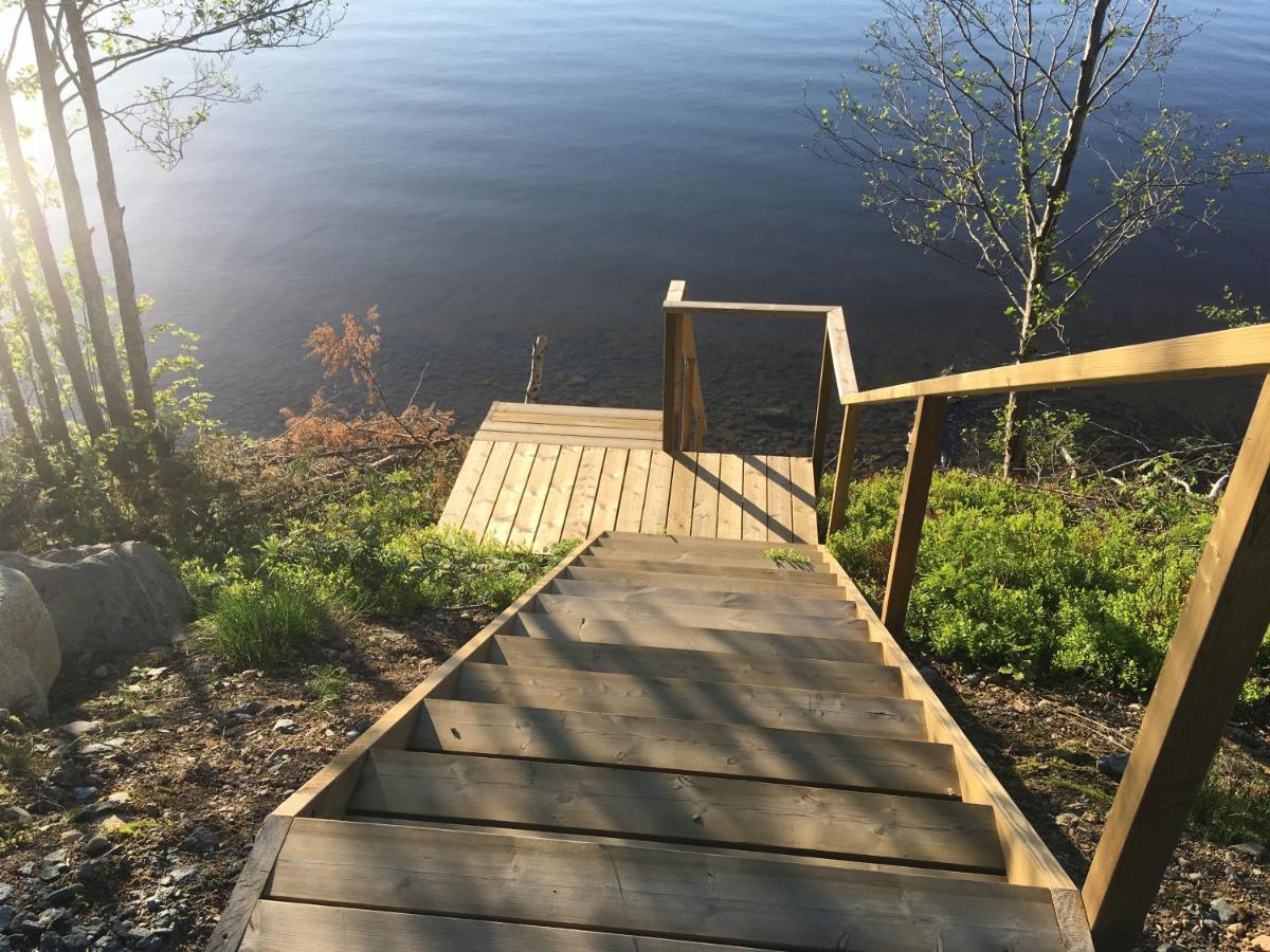 Cosy holiday home with lake view in Dalsland For 4 persons - Housity
