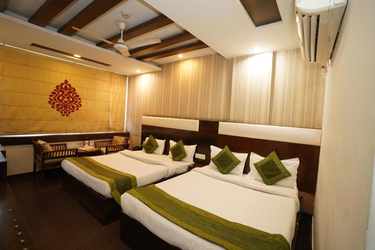 Hotel Dreamland Chandigarh - Housity