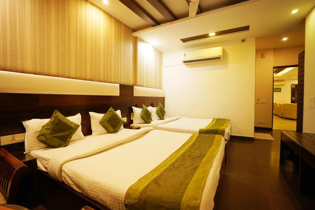 Hotel Dreamland Chandigarh - Housity