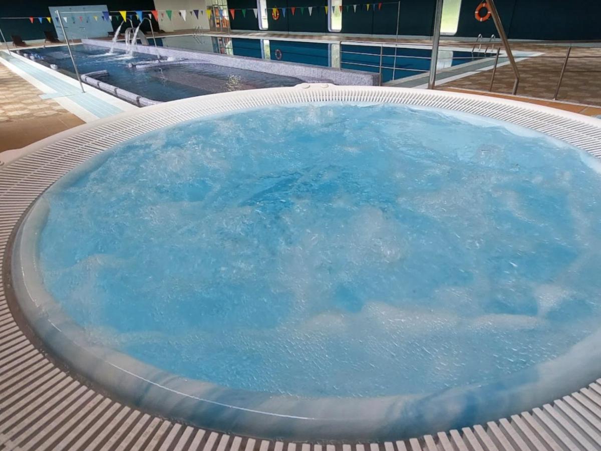 Piscina en o cerca de Estación de Montaña Manzaneda