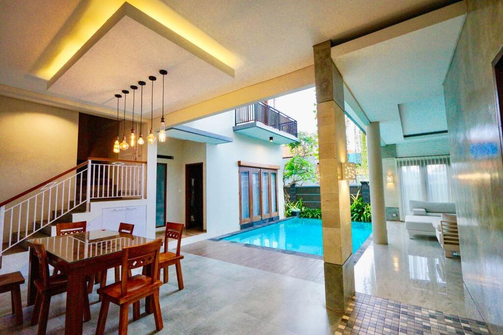 Villa Cleopatra Bali - Housity
