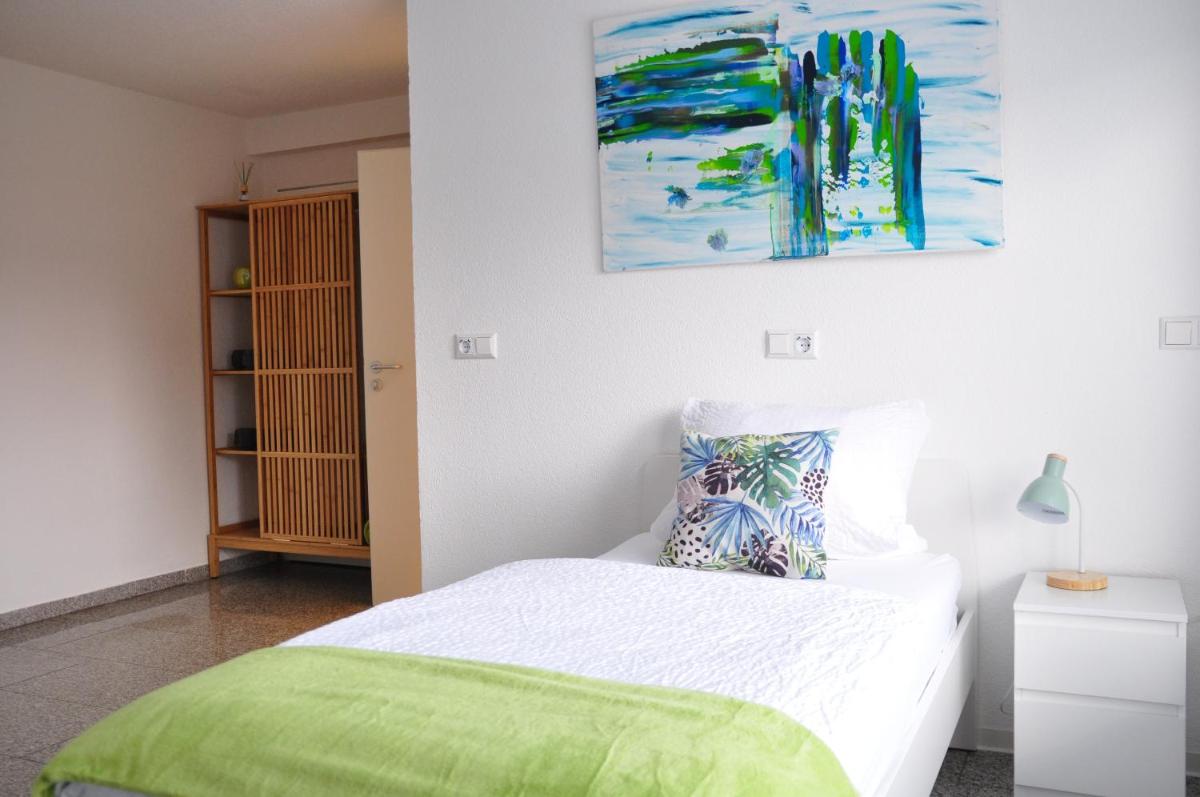 N37 -modern eingerichtete Zimmer in ruhiger Lage - Housity
