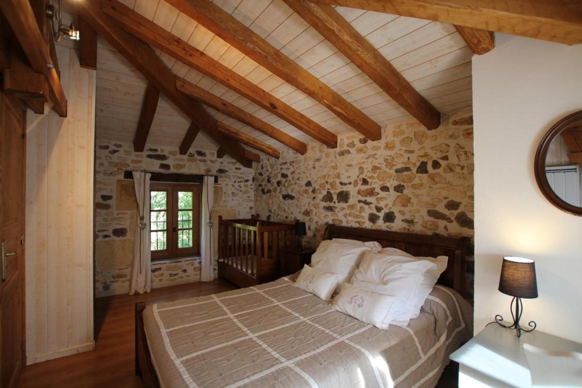 Le Mounard - Cottage 1 - 4 bedrooms and private heated swimming pool - Housity