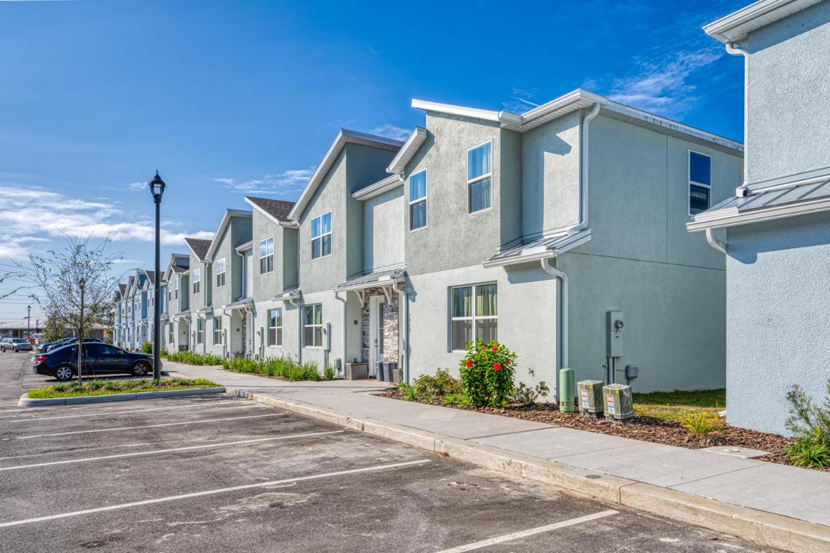 Formosa Valley by UNE Homes - Housity