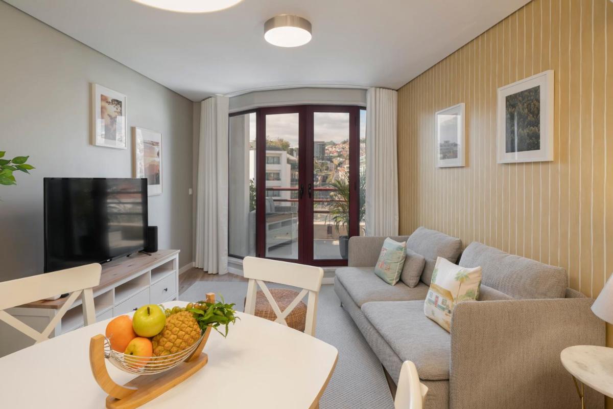 The Mountain Apartment by An Island Apart - Housity