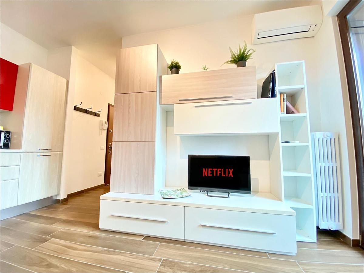 15 minuti dall'Istituto Ortopedico Galeazzi - Appartamento Silenzioso con Cucina, WiFi e Netflix - Housity