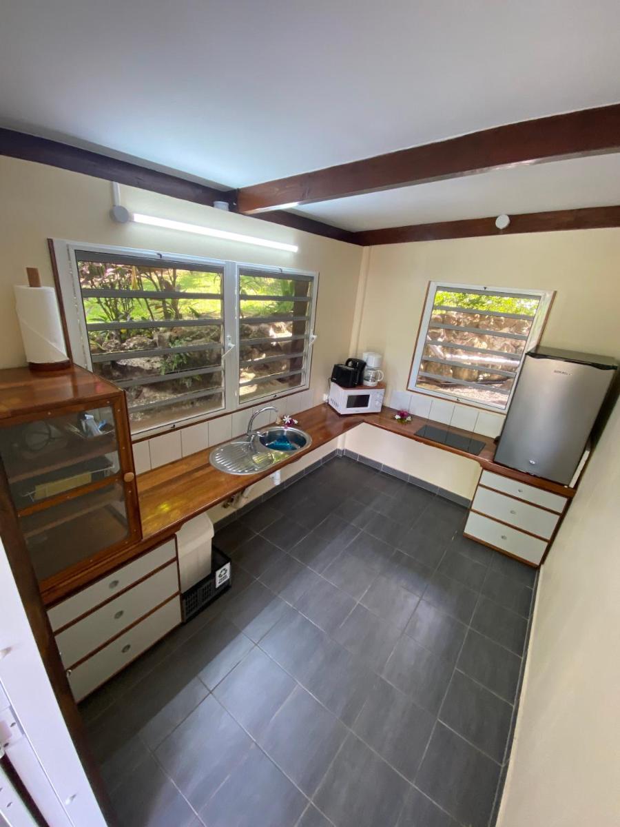 BORA BORA HOLIDAY'S LODGE - Hizvo