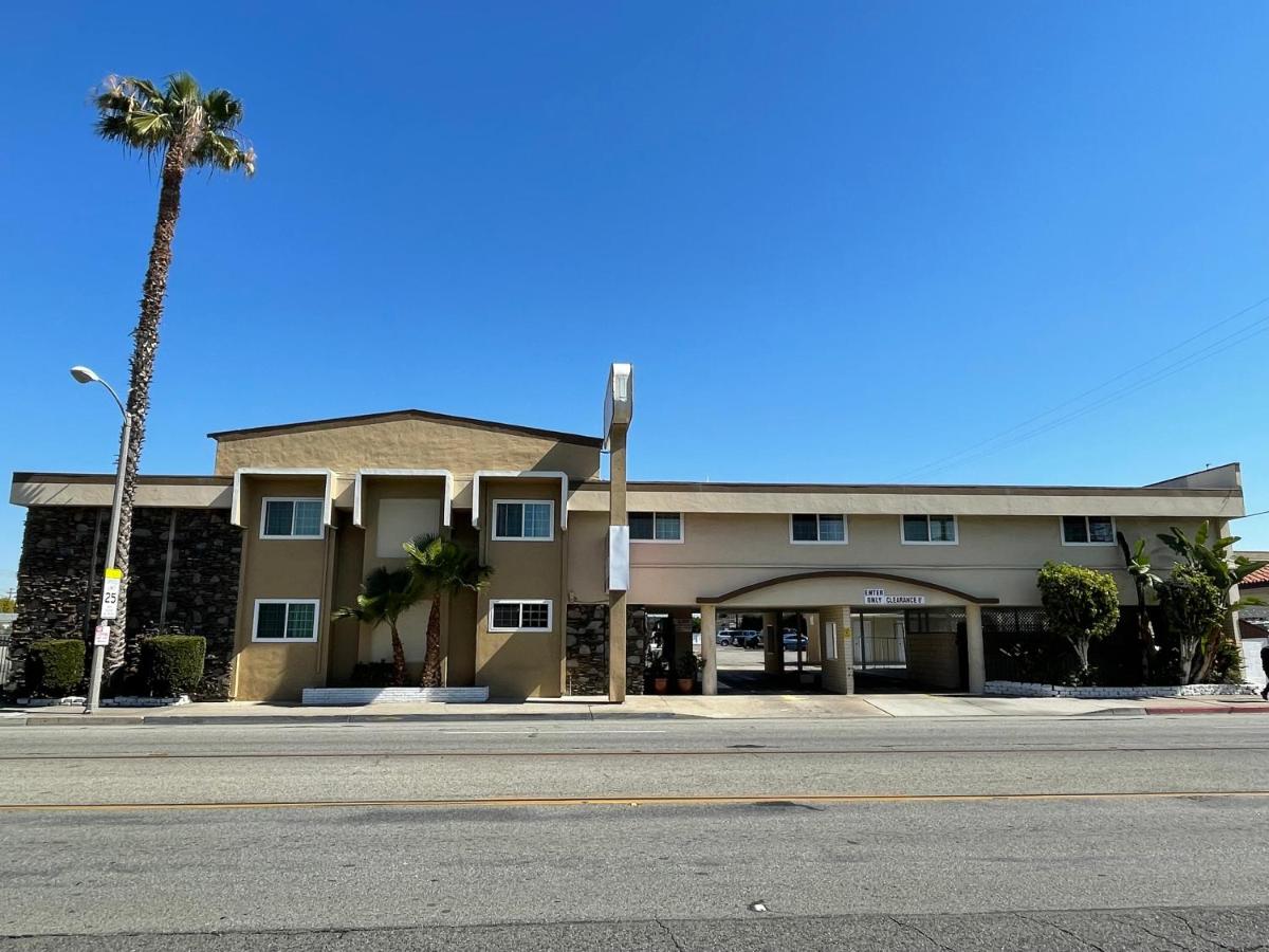 Grand Inn - Housity