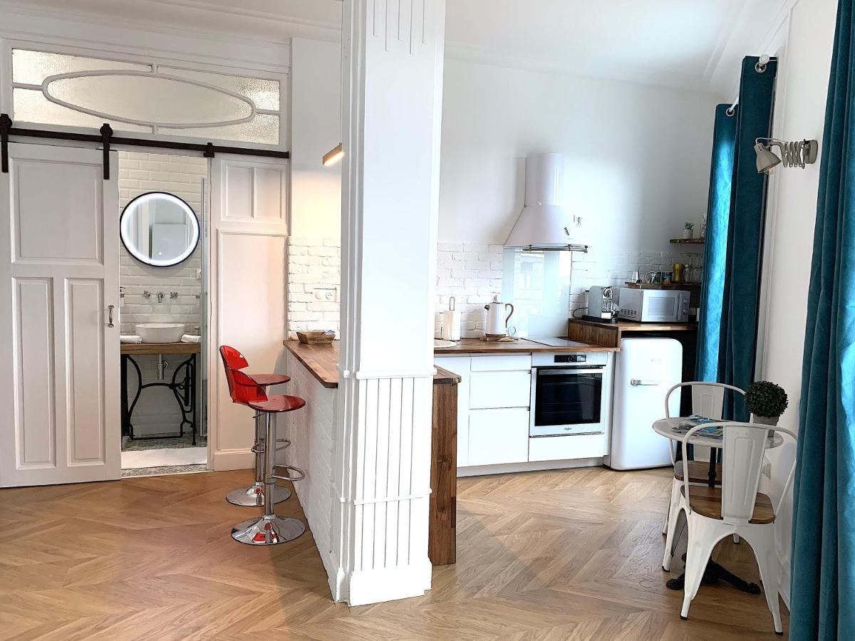 L'ALBERT 1er - Ancien Palace - Centre ville - Terrasse - Housity